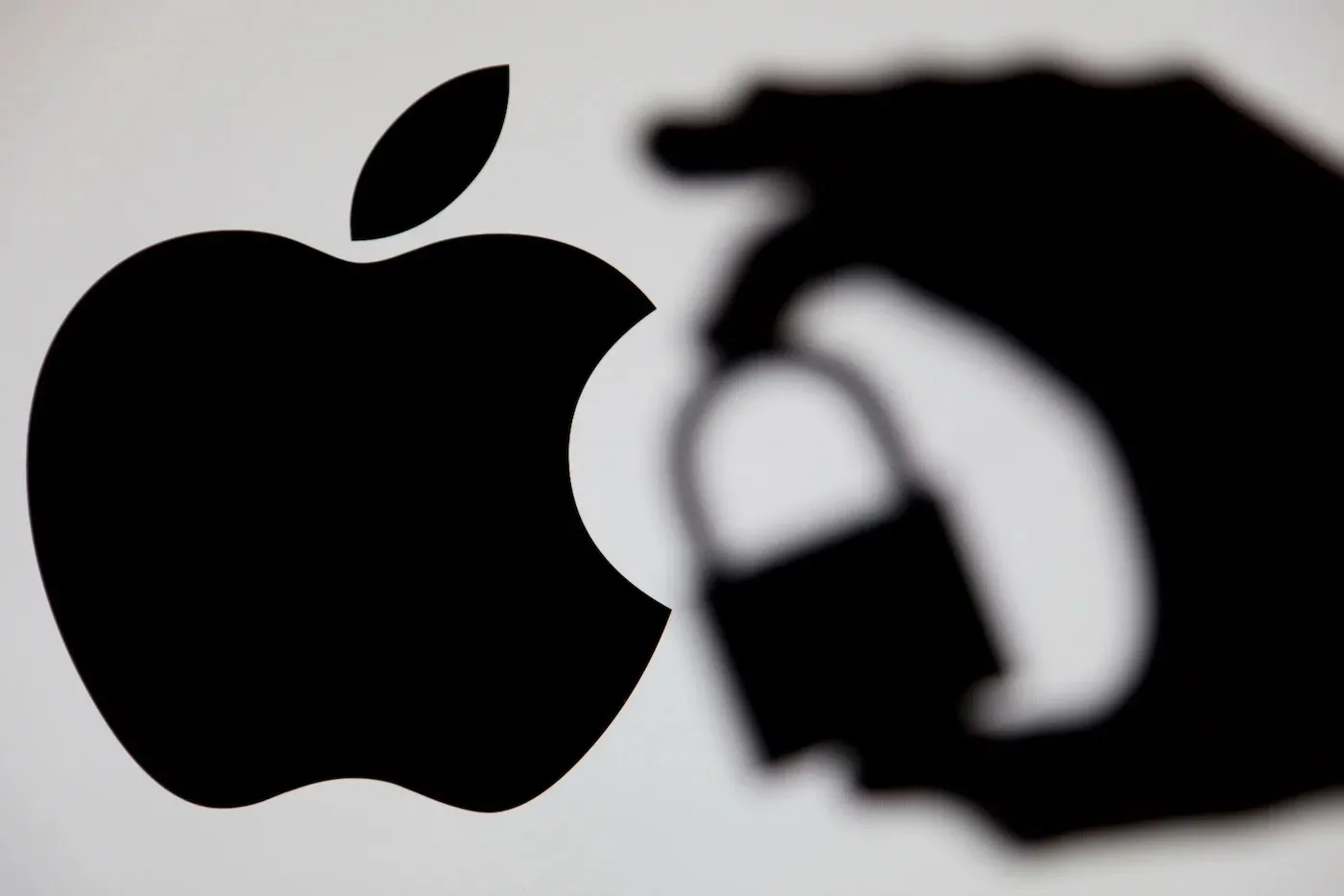 Apple Zero Click Spyware BugMohol